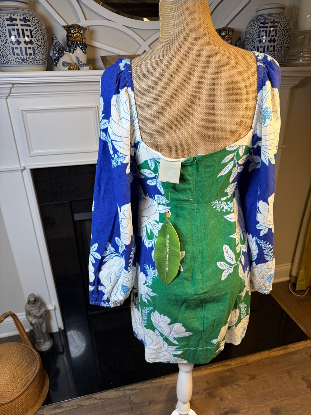 Farm Rio Soft Garden Mini Dress size Small - Picture 3 of 10
